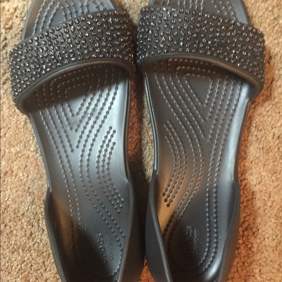 crocs lina dorsay flat